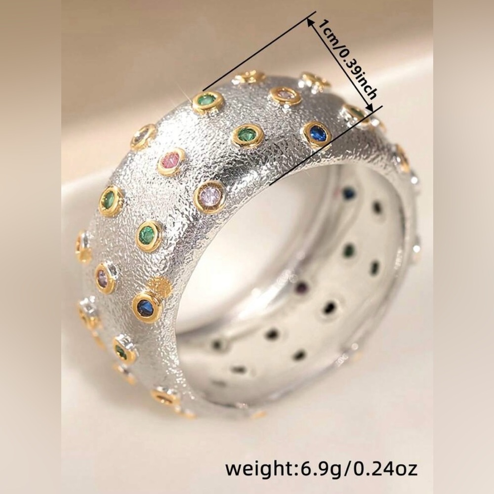 Elegant Silver and Gold Studded Ring - Picture 3 of 6